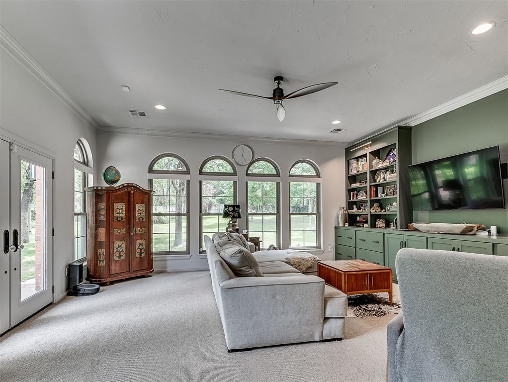 10049 Hidden Hollow Lane Property Photo 29