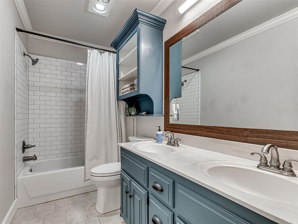 10049 Hidden Hollow Lane Property Photo 40
