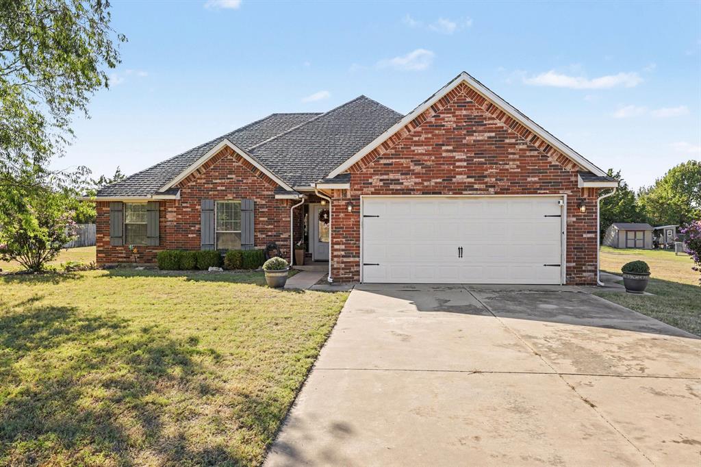 10955 N Lily Lane Property Photo 1