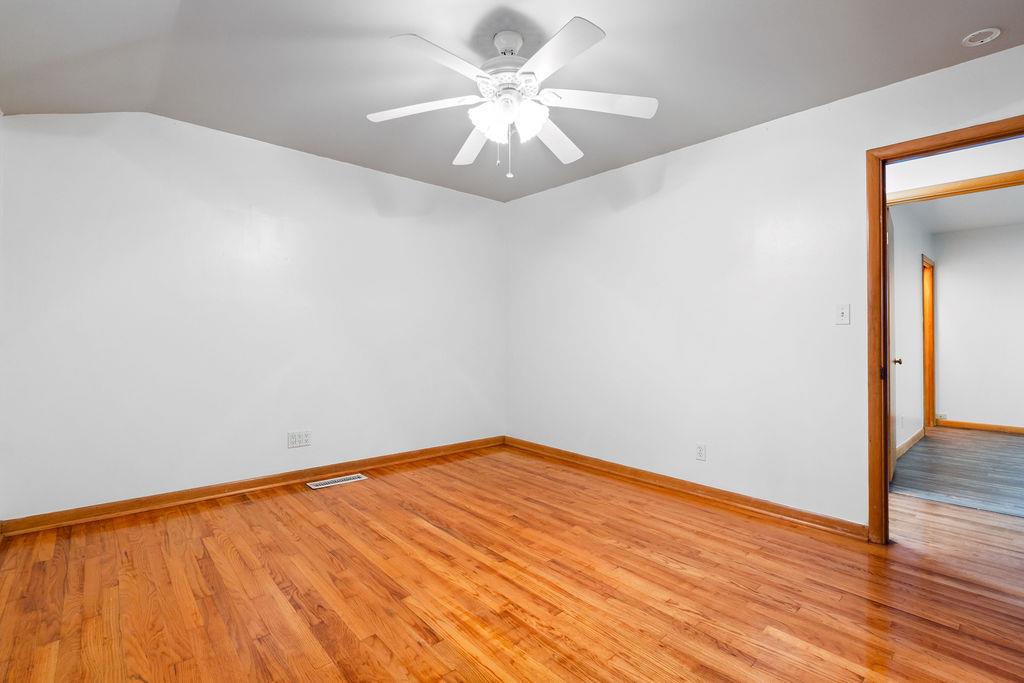 408 S Lindale Avenue Property Photo 14
