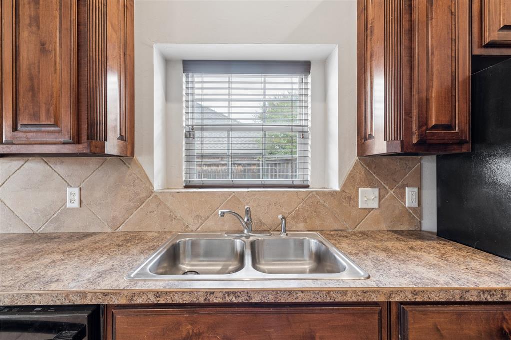 709 N White Tail Way Property Photo 14