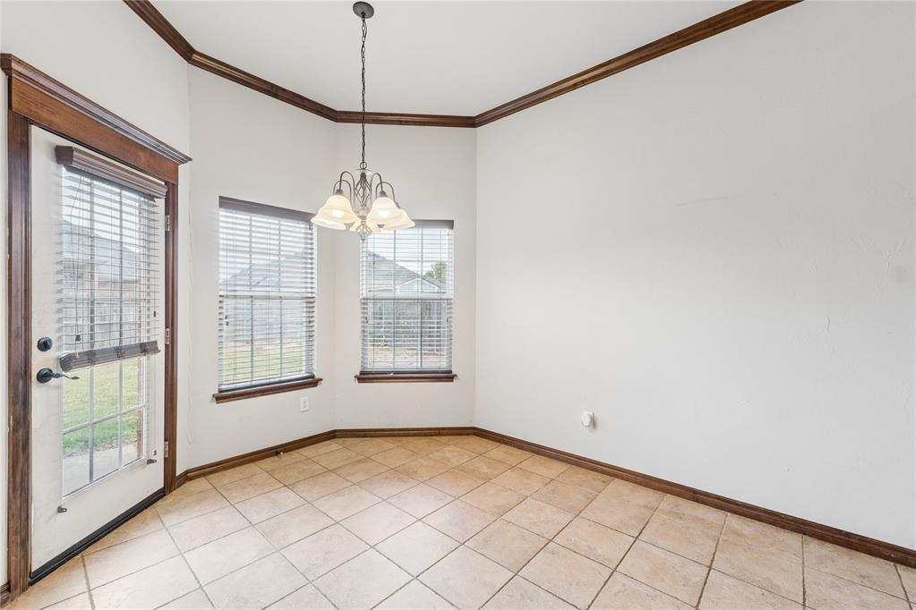 709 N White Tail Way Property Photo 16