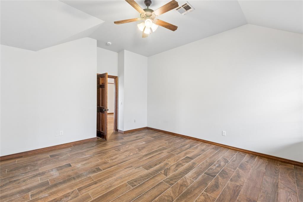 709 N White Tail Way Property Photo 21