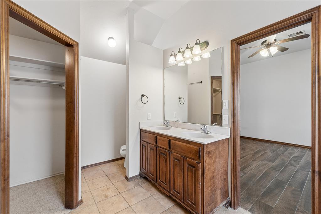 709 N White Tail Way Property Photo 23