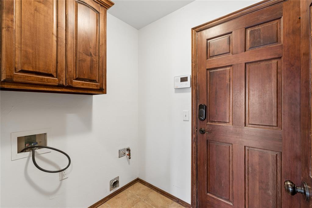 709 N White Tail Way Property Photo 34