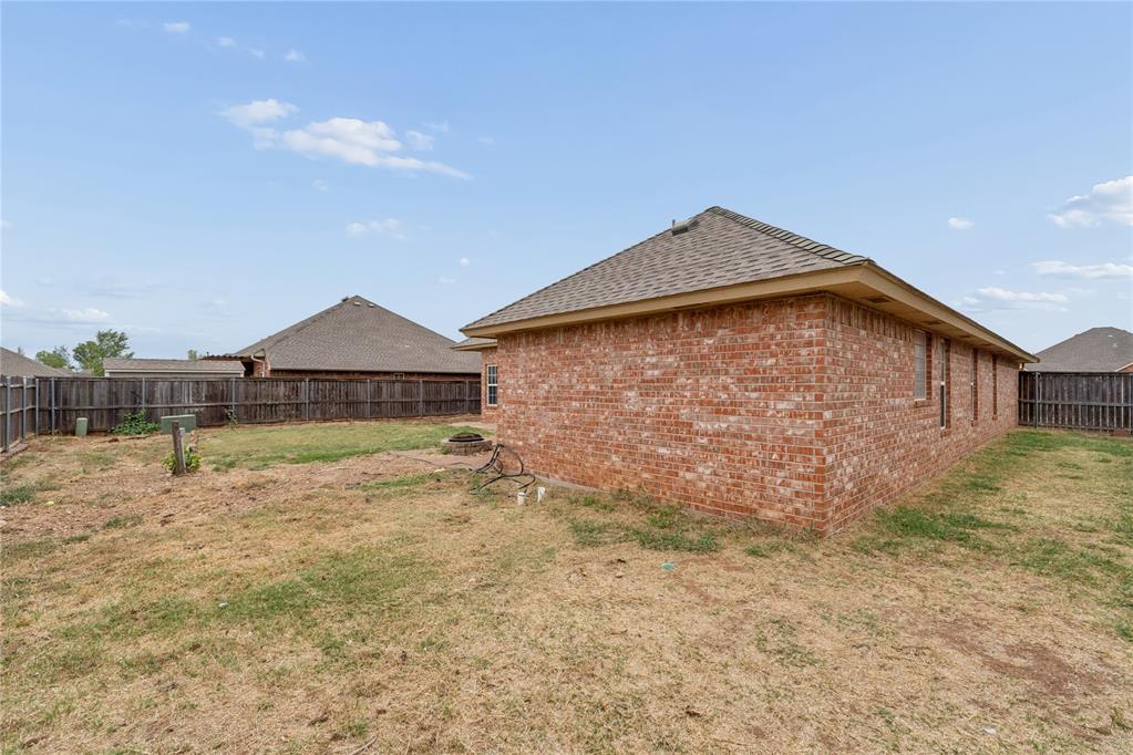 709 N White Tail Way Property Photo 36