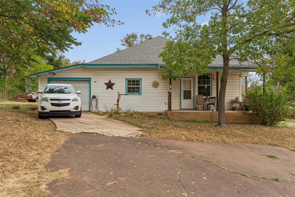 1602 W Oklahoma Avenue Property Photo 1