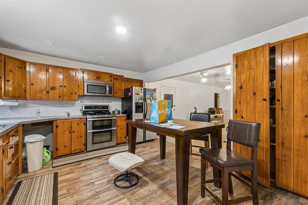 1602 W Oklahoma Avenue Property Photo 8
