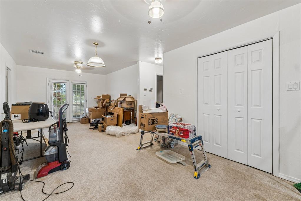 1602 W Oklahoma Avenue Property Photo 13