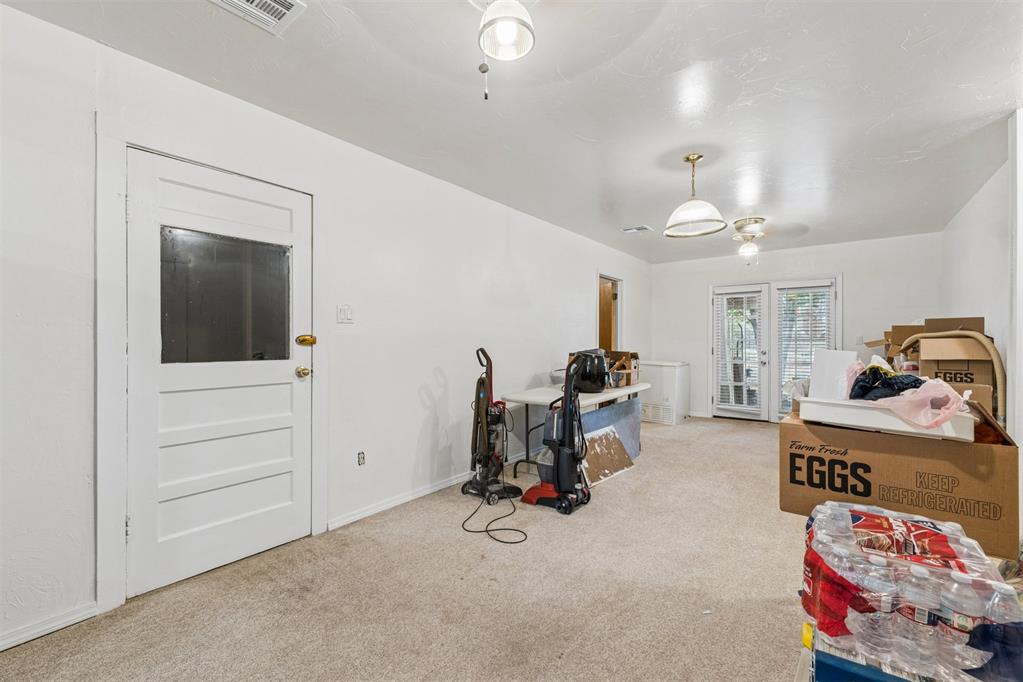 1602 W Oklahoma Avenue Property Photo 14