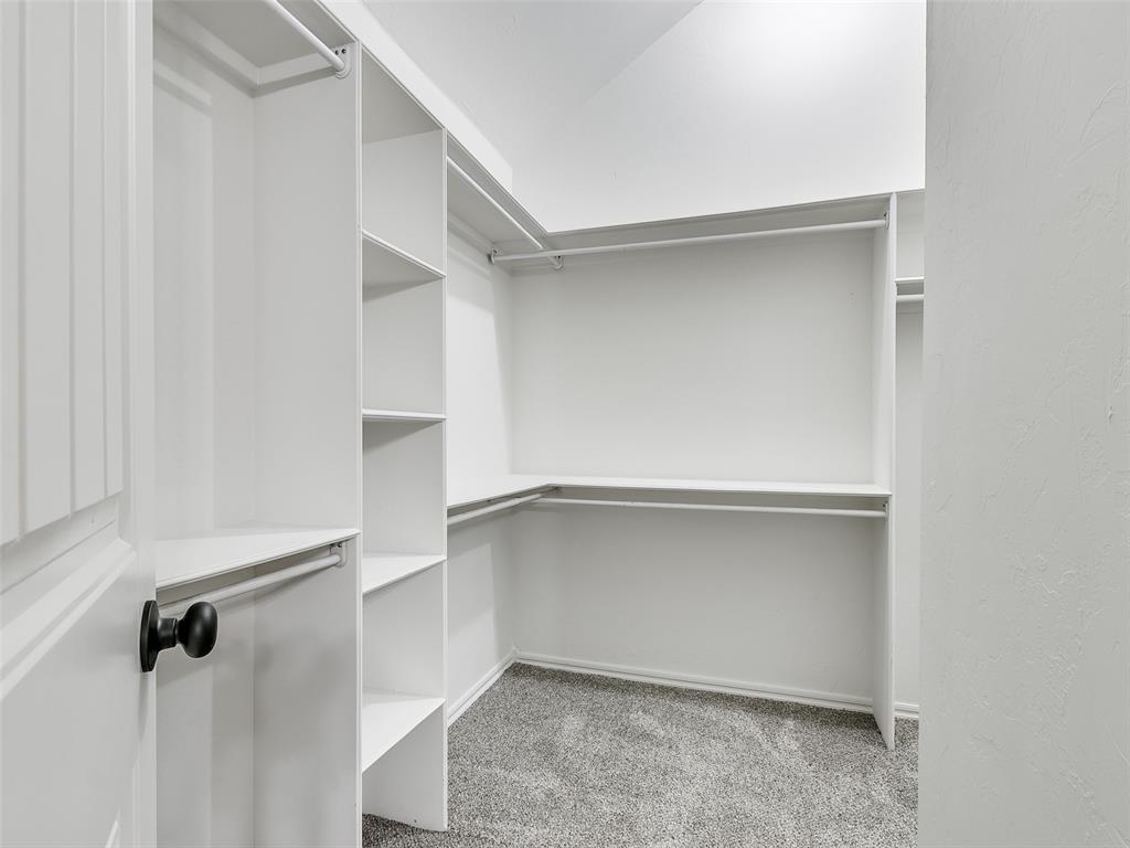 4709 Grand Avenue Property Photo 12