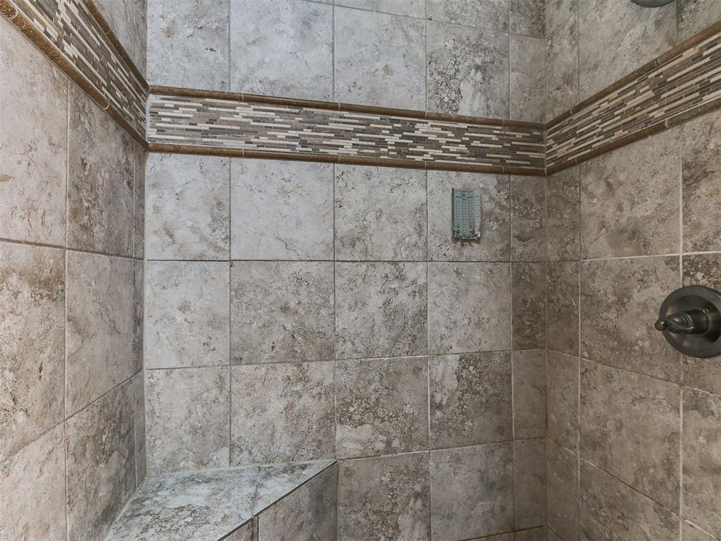 921 Siena Springs Drive Property Photo 28