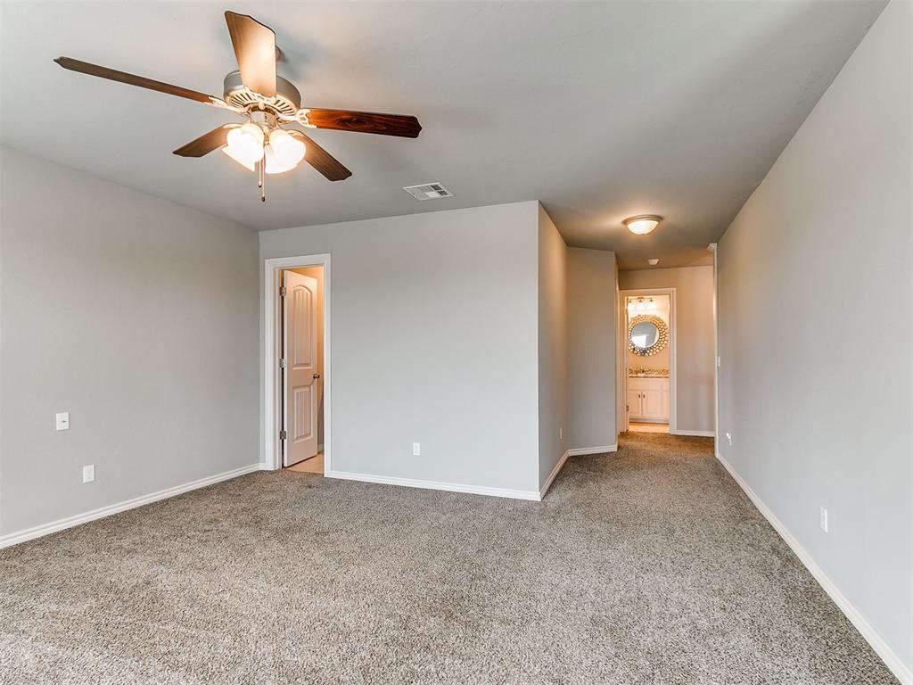 921 Siena Springs Drive Property Photo 33