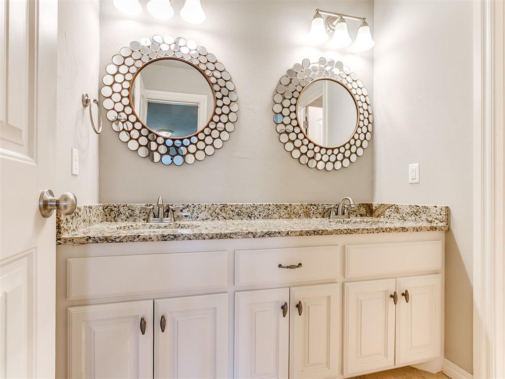 921 Siena Springs Drive Property Photo 39