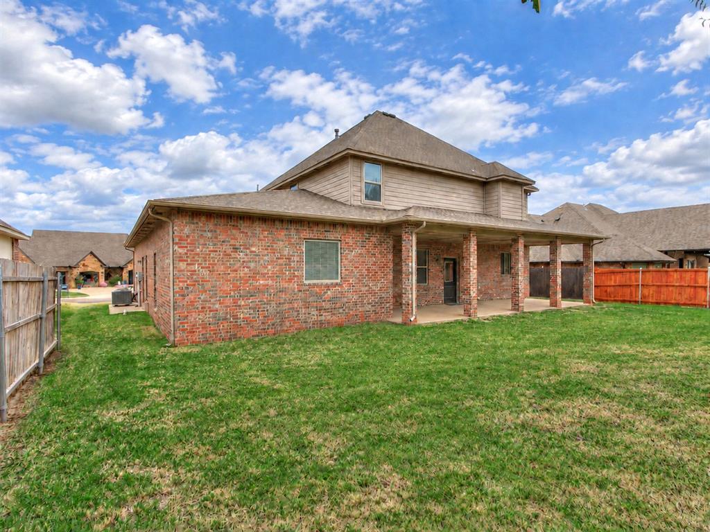 921 Siena Springs Drive Property Photo 49