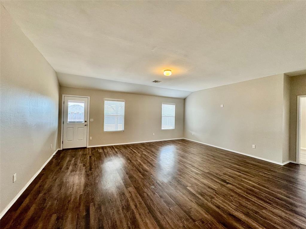 10708 Sw 23rd Terrace Property Photo 9