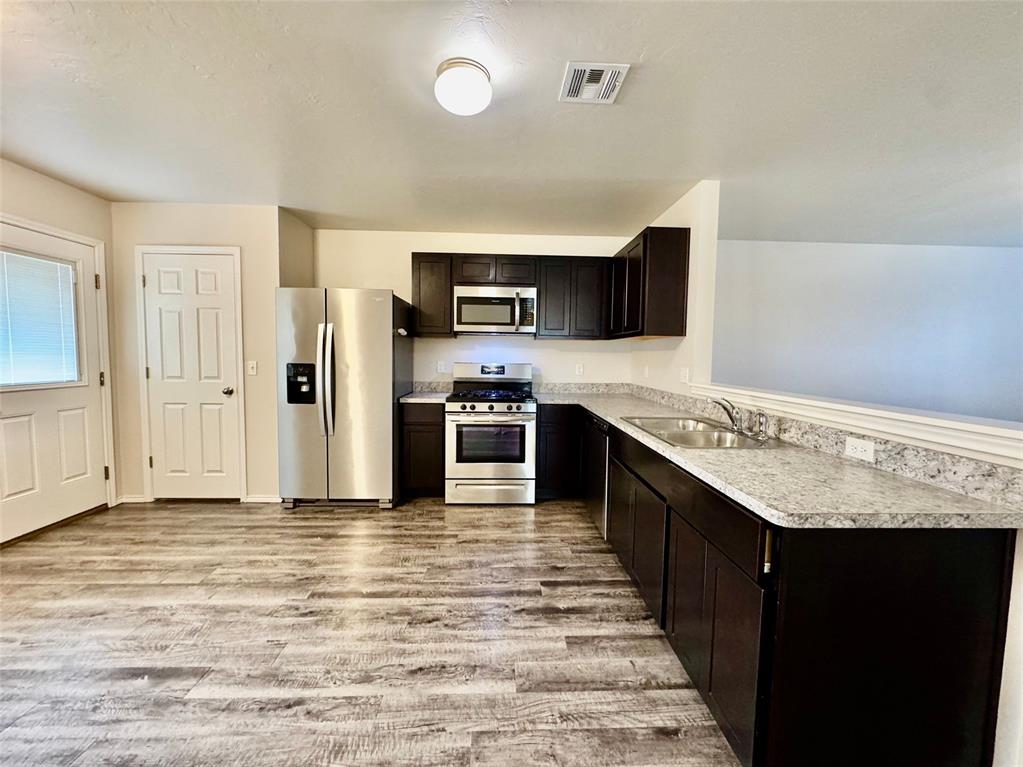 10612 Sw 22nd Street Property Photo 15