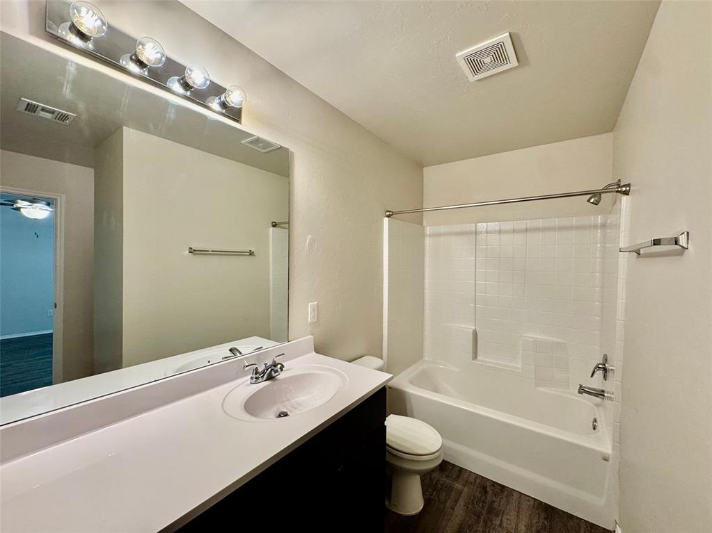 10612 Sw 22nd Street Property Photo 24