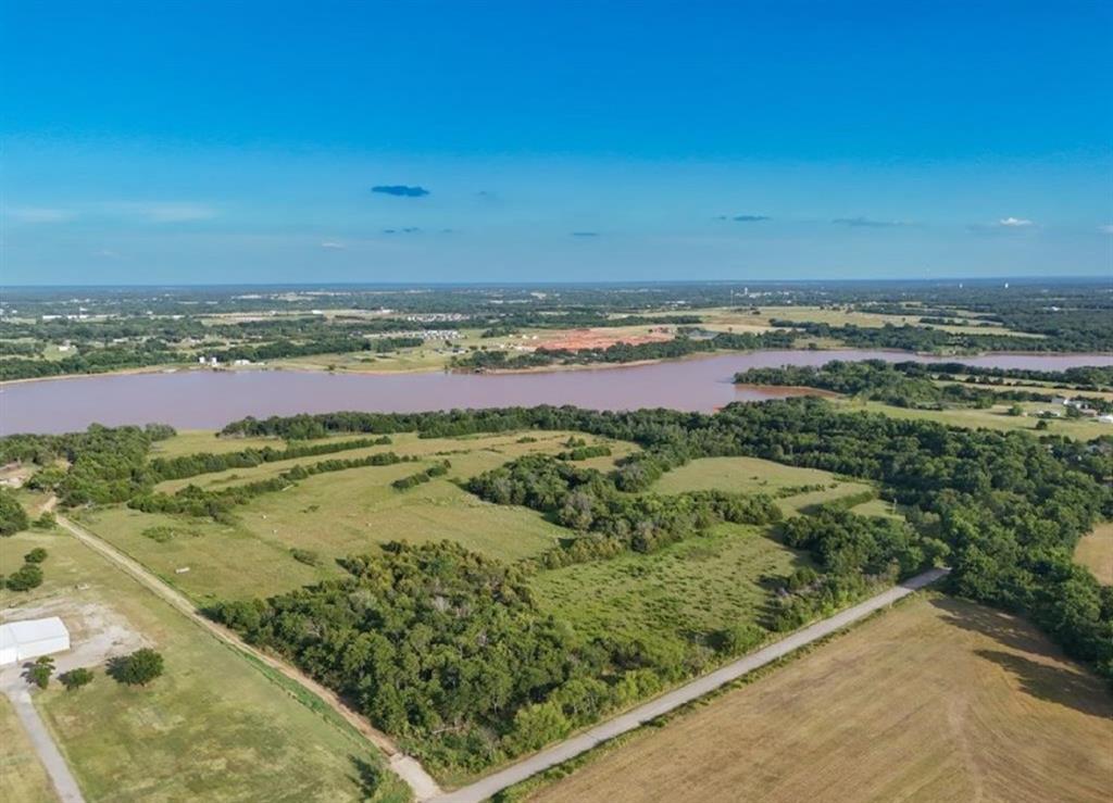00 Sharon South 24.3 Acres Road Property Photo 11