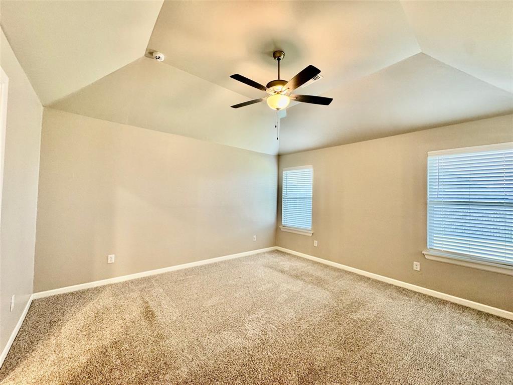 9101 Nw 124th Street Property Photo 25