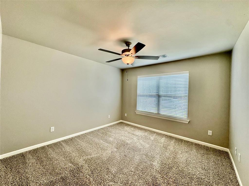 9101 Nw 124th Street Property Photo 33
