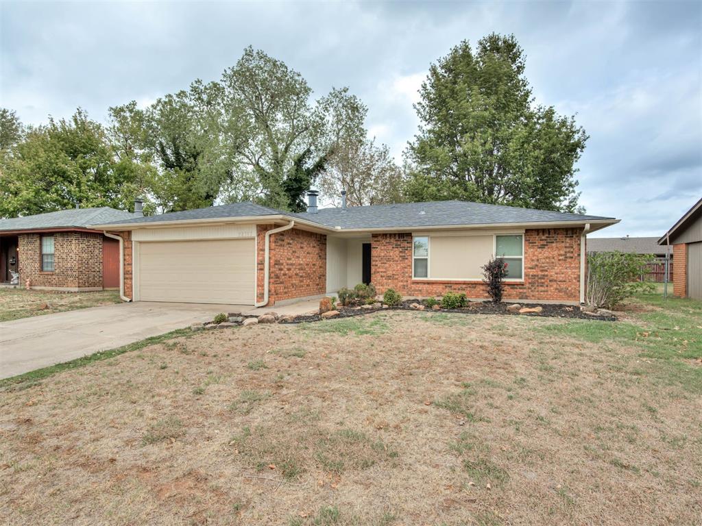12317 Newgate Drive Property Photo 2