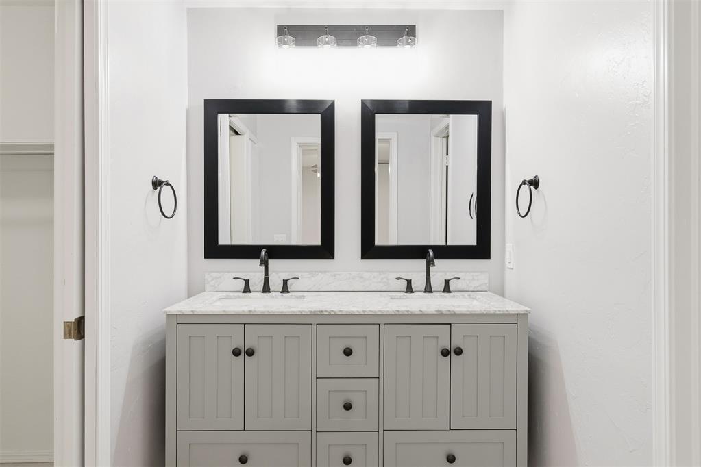 11817 W Edgemont Circle Property Photo 17