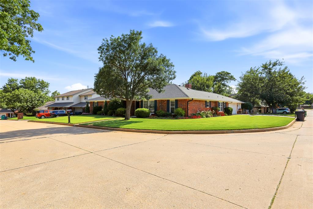 11817 W Edgemont Circle Property Photo 39