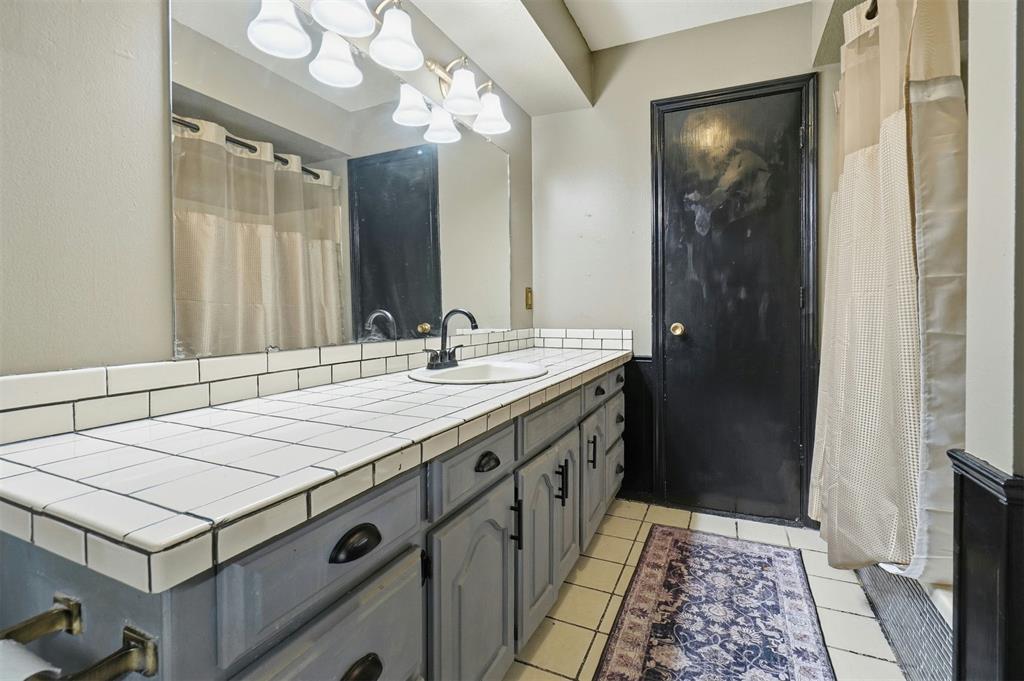 1310 Dalton Avenue Property Photo 29