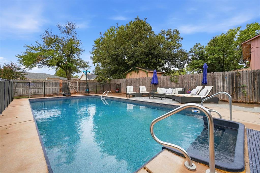 1310 Dalton Avenue Property Photo 45