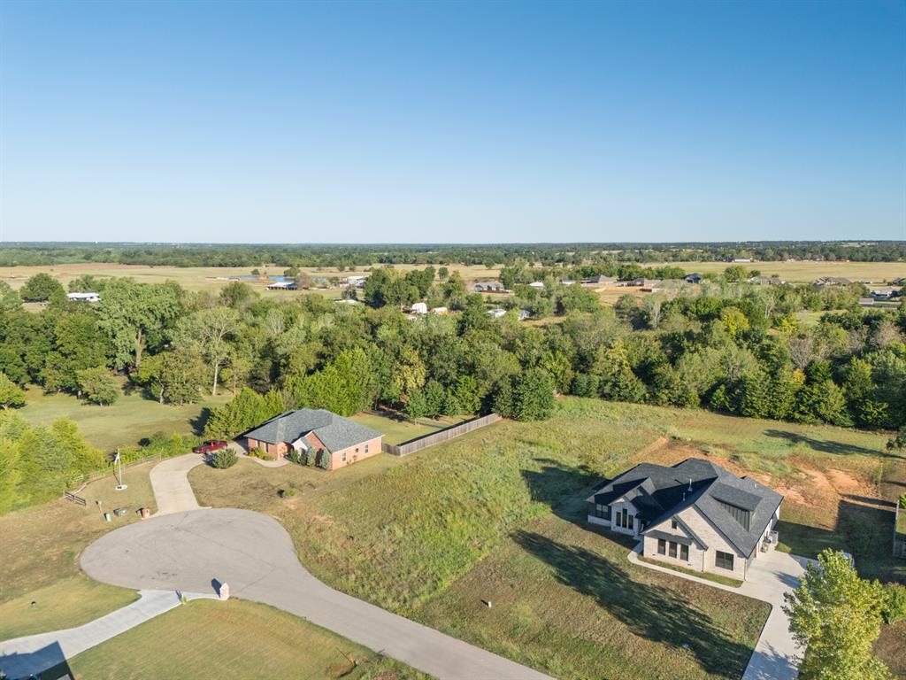 54 Kristin Road Property Photo 2