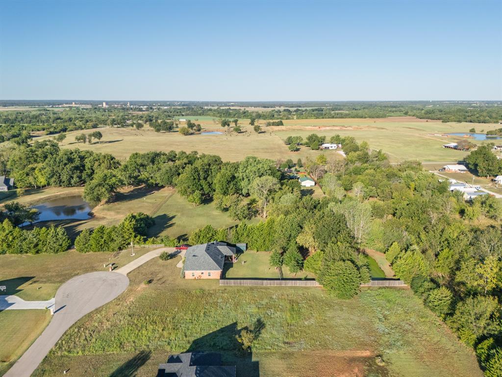54 Kristin Road Property Photo 3