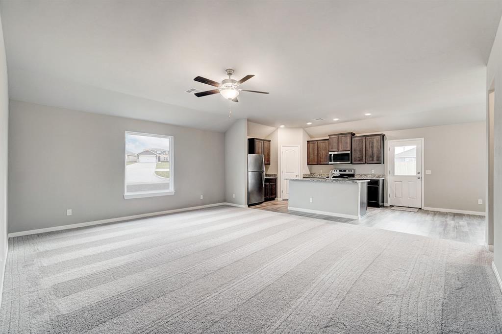 1902 Palmatum Road Property Photo 3
