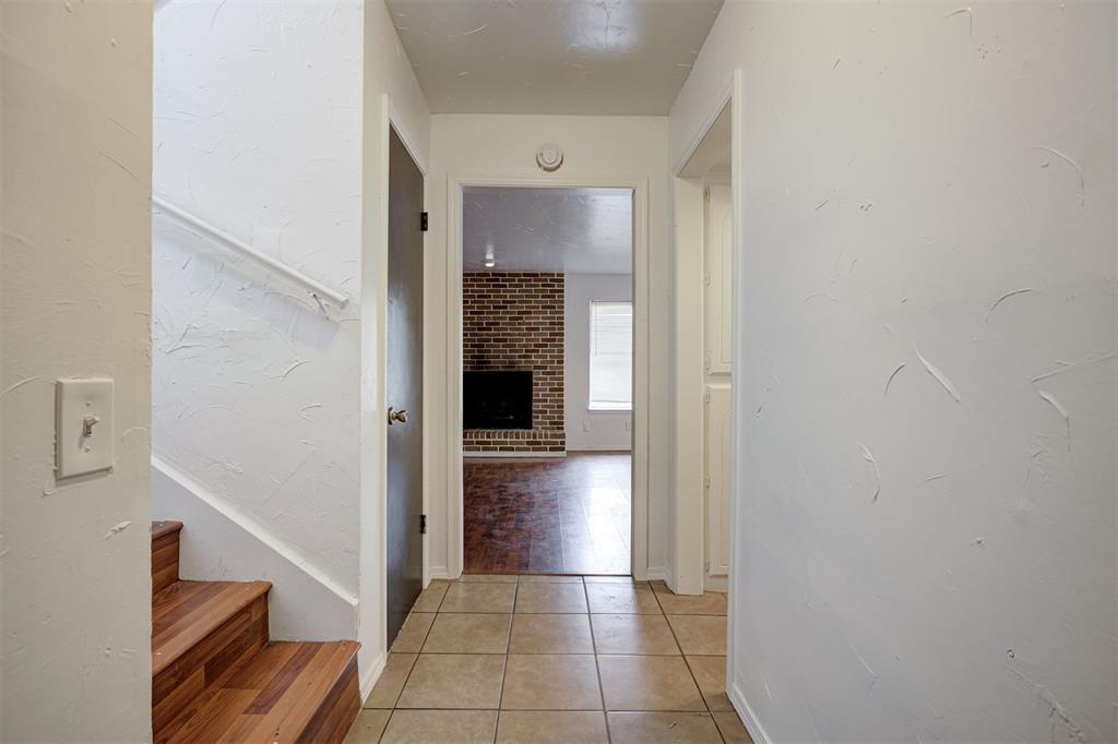 6413 Nw 63rd Street Property Photo 3