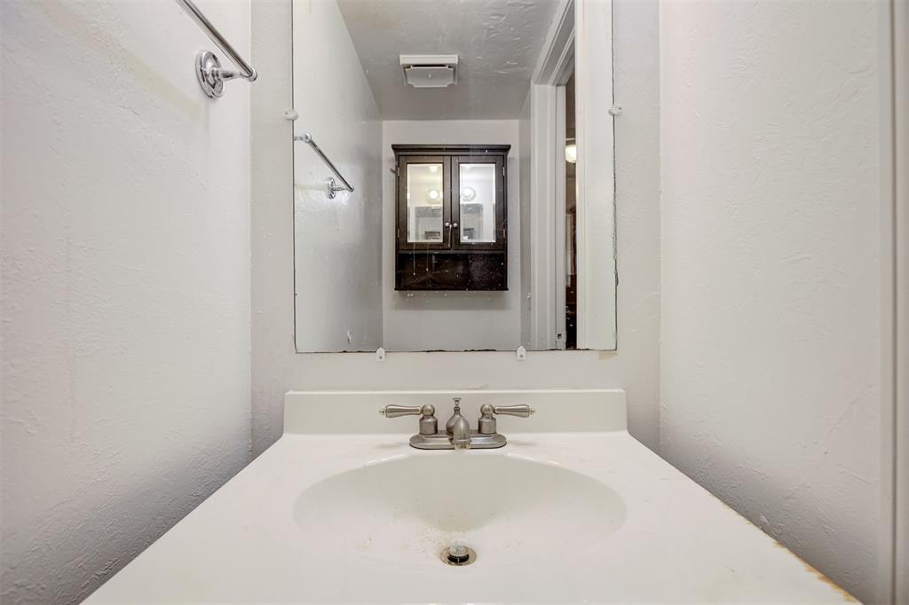 6413 Nw 63rd Street Property Photo 16