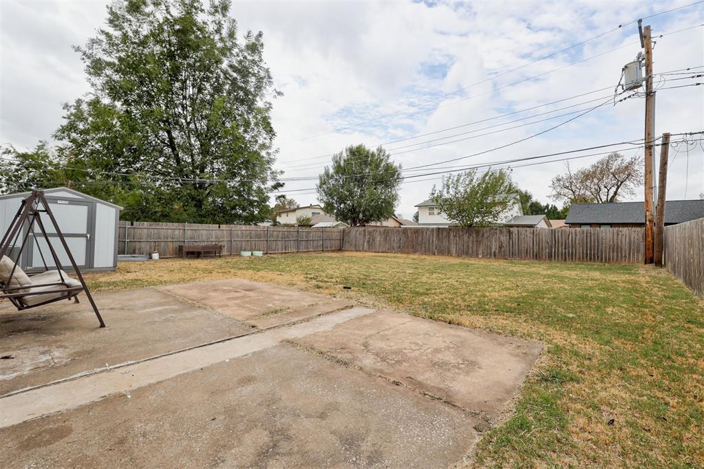 919 N Norman Avenue Property Photo 30