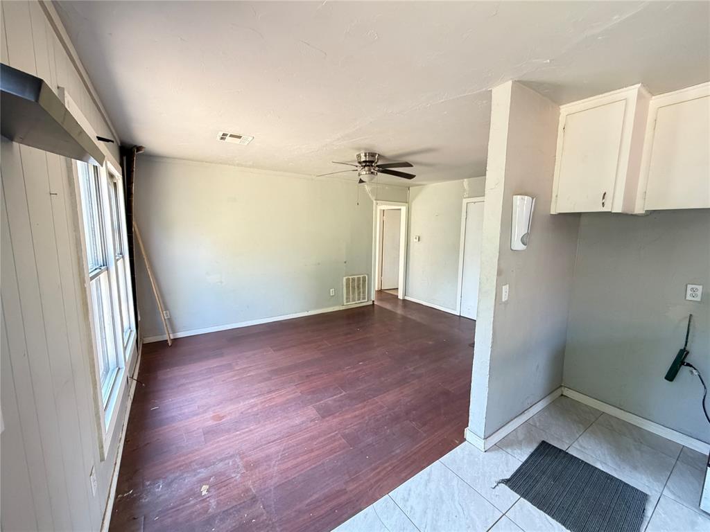 1405 Nw 94th Street Property Photo 5