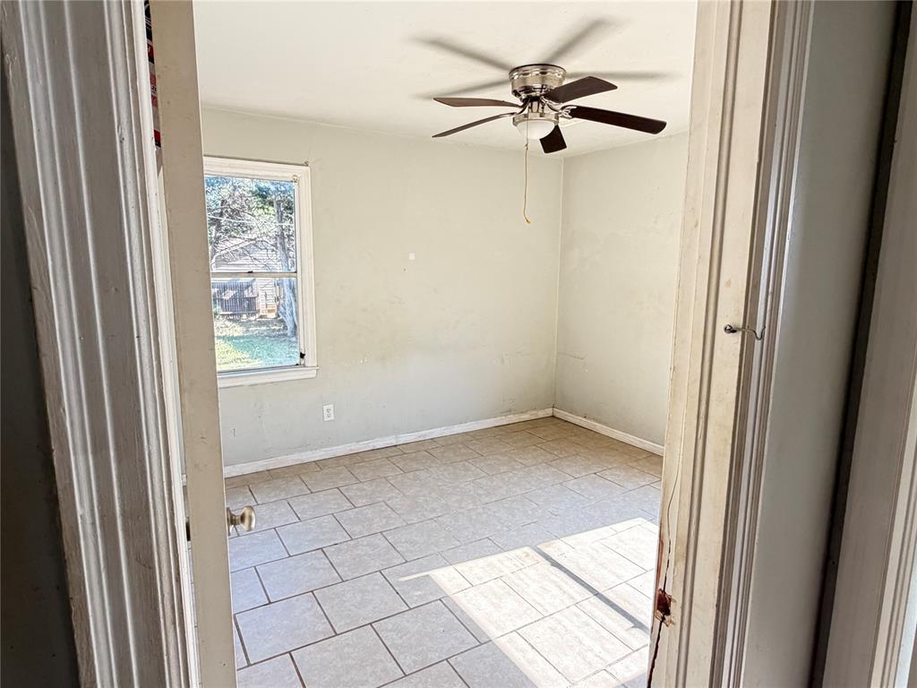 1405 Nw 94th Street Property Photo 7