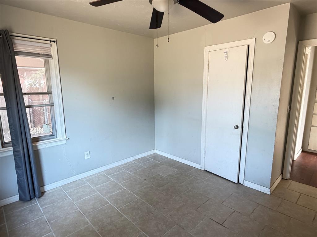 1405 Nw 94th Street Property Photo 10