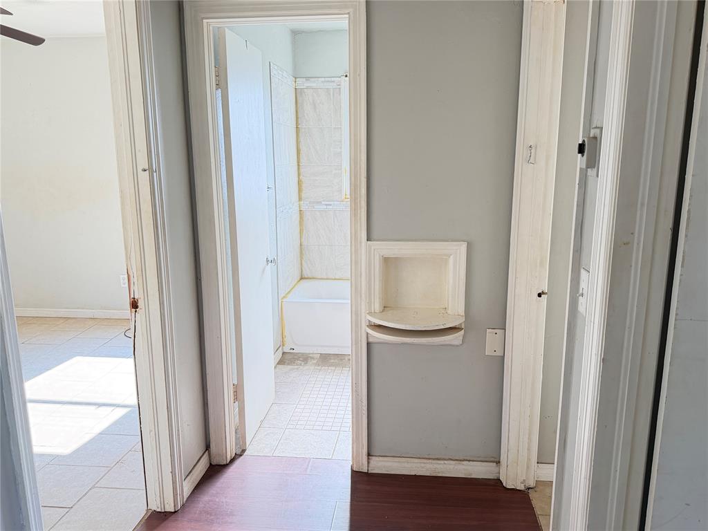 1405 Nw 94th Street Property Photo 17