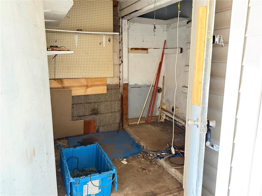 1405 Nw 94th Street Property Photo 18