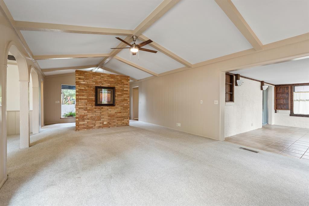 3112 Brookhollow Road Property Photo 6