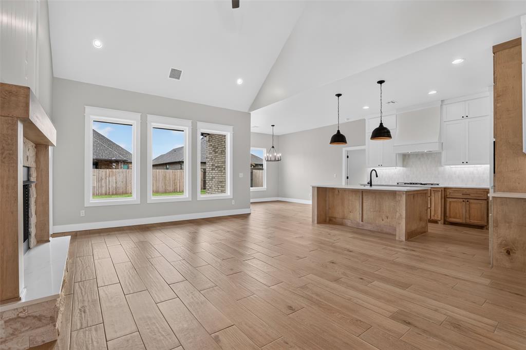 10404 Sw 49th Street Property Photo 4
