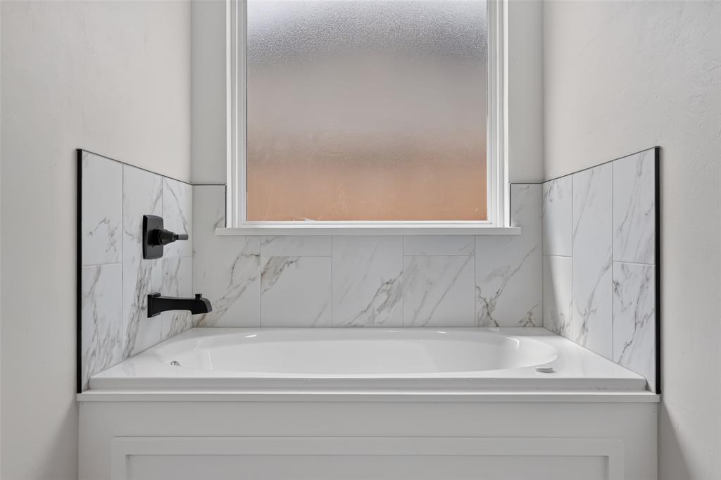 10404 Sw 49th Street Property Photo 25