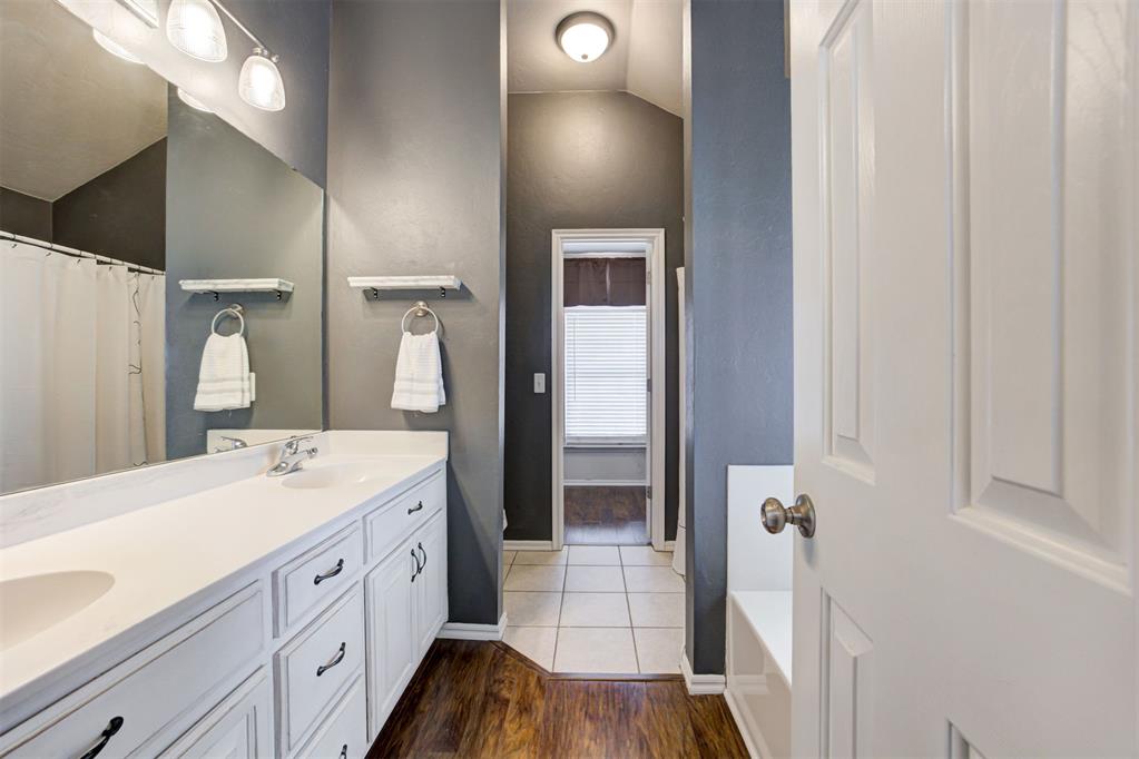 16221 Snake Drive Property Photo 24