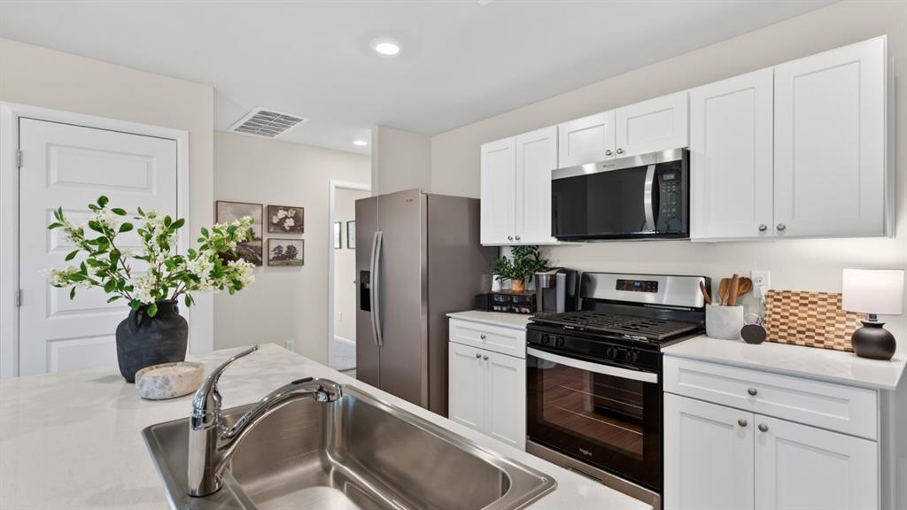 11516 Sw 38th Street Property Photo 7