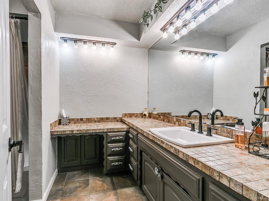 404 Ember Glow Property Photo 30