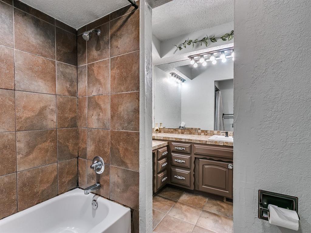 404 Ember Glow Property Photo 31
