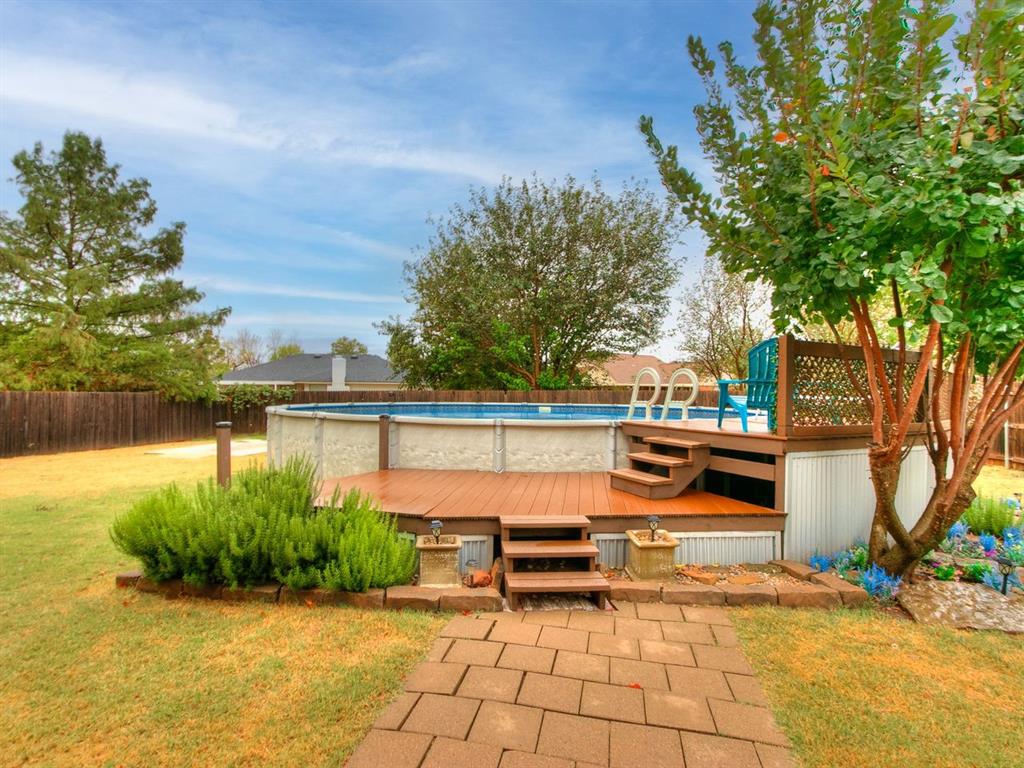 404 Ember Glow Property Photo 38