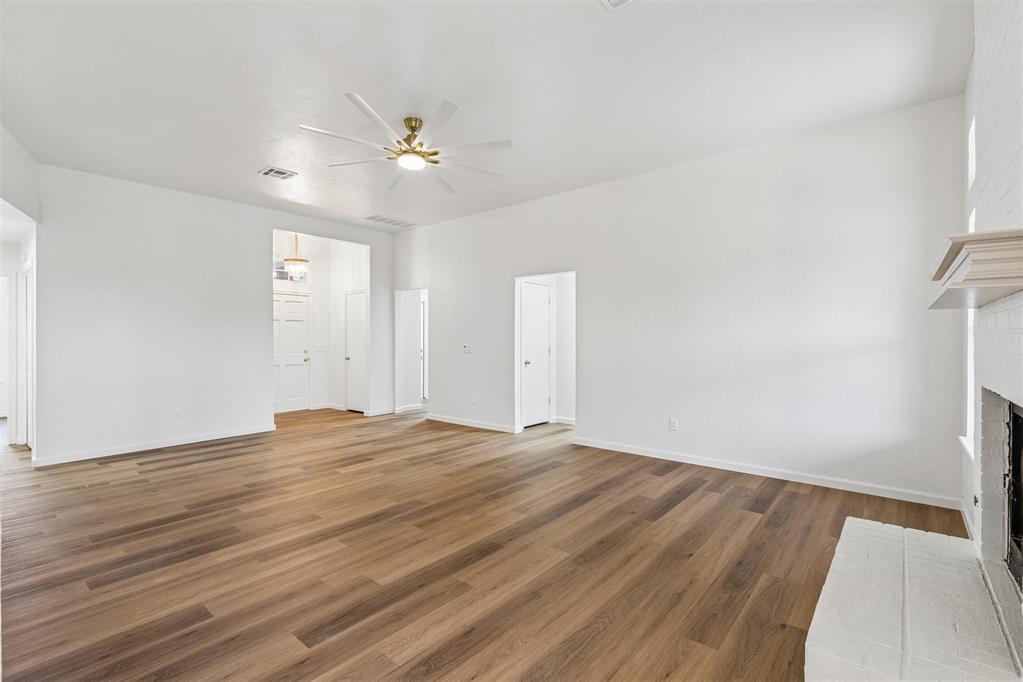 8509 Curtis Terrace Property Photo 8